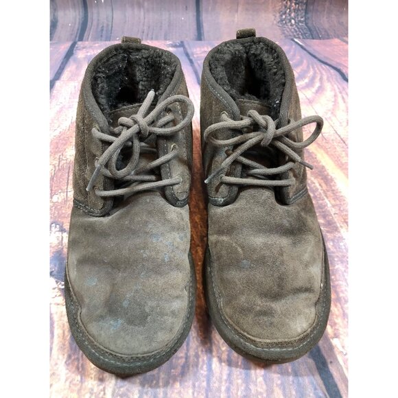 UGG Neumel #1001518 Brown Suede Boots Big Kids Boys 6 / 36 (k8q) - Picture 3 of 10